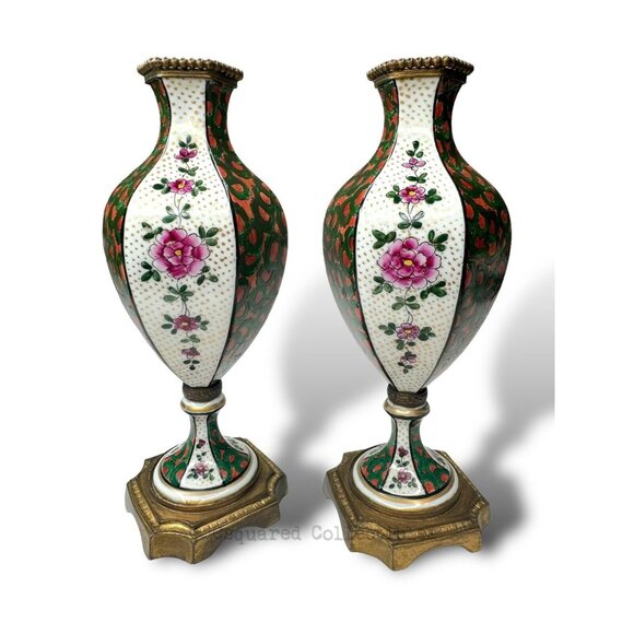 Antique French Sèvres-Style Porcelain Vases Pair w/ Gilt Bases 19th C - Picture 2 of 16